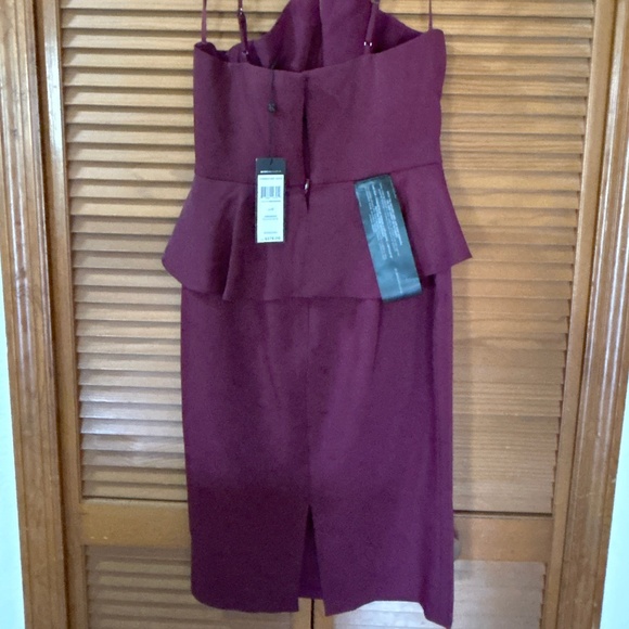 BCBGMAXAZRIA Sleeveless Halter Peplum Dress - Picture 6 of 9